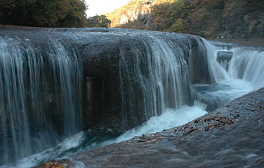 吹割の滝